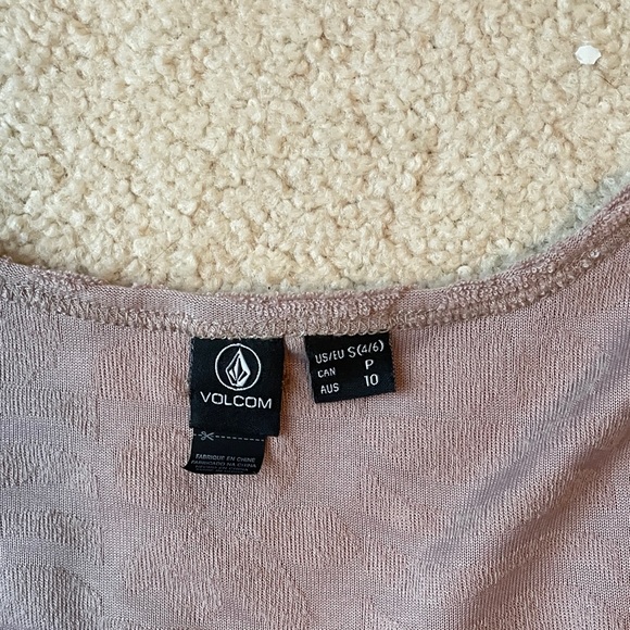 Volcom Mauve Textured Top - Picture 2 of 2